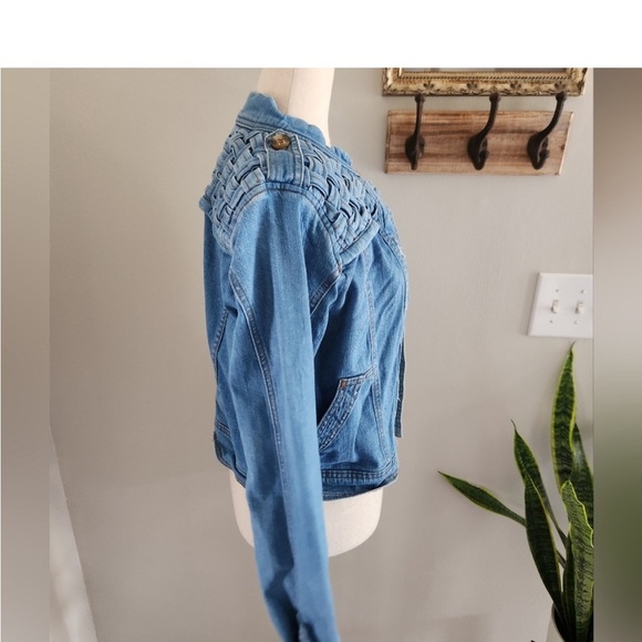 Mike & Chris Denim Jean Jacket Sz. Medium - Picture 9 of 16